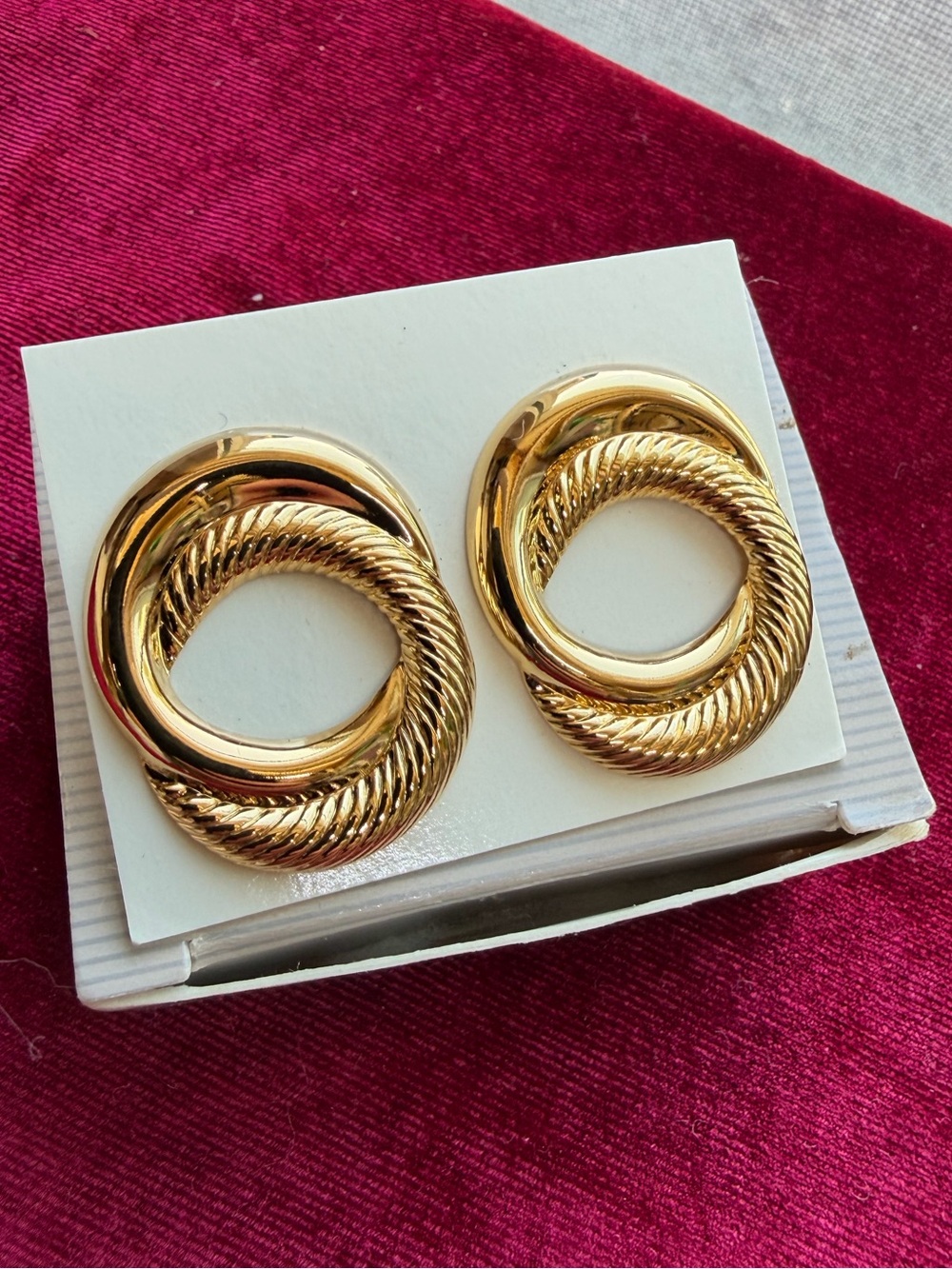 Vintage Avon Sculpted Swirl Earrings